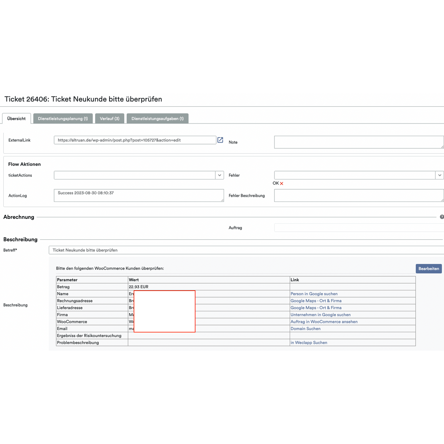 Screenshot van de interface van een ticketsysteem van een clouddienst, waarin verschillende velden zoals „Ticketdetails“, „Journal“ en „Klant“ worden weergegeven, waarbij informatie over een transactie, inclusief de artikelkosten, in een rood veld is gemarkeerd. Hierbij wordt gebruikgemaakt van OrderGuardian van Altruan.