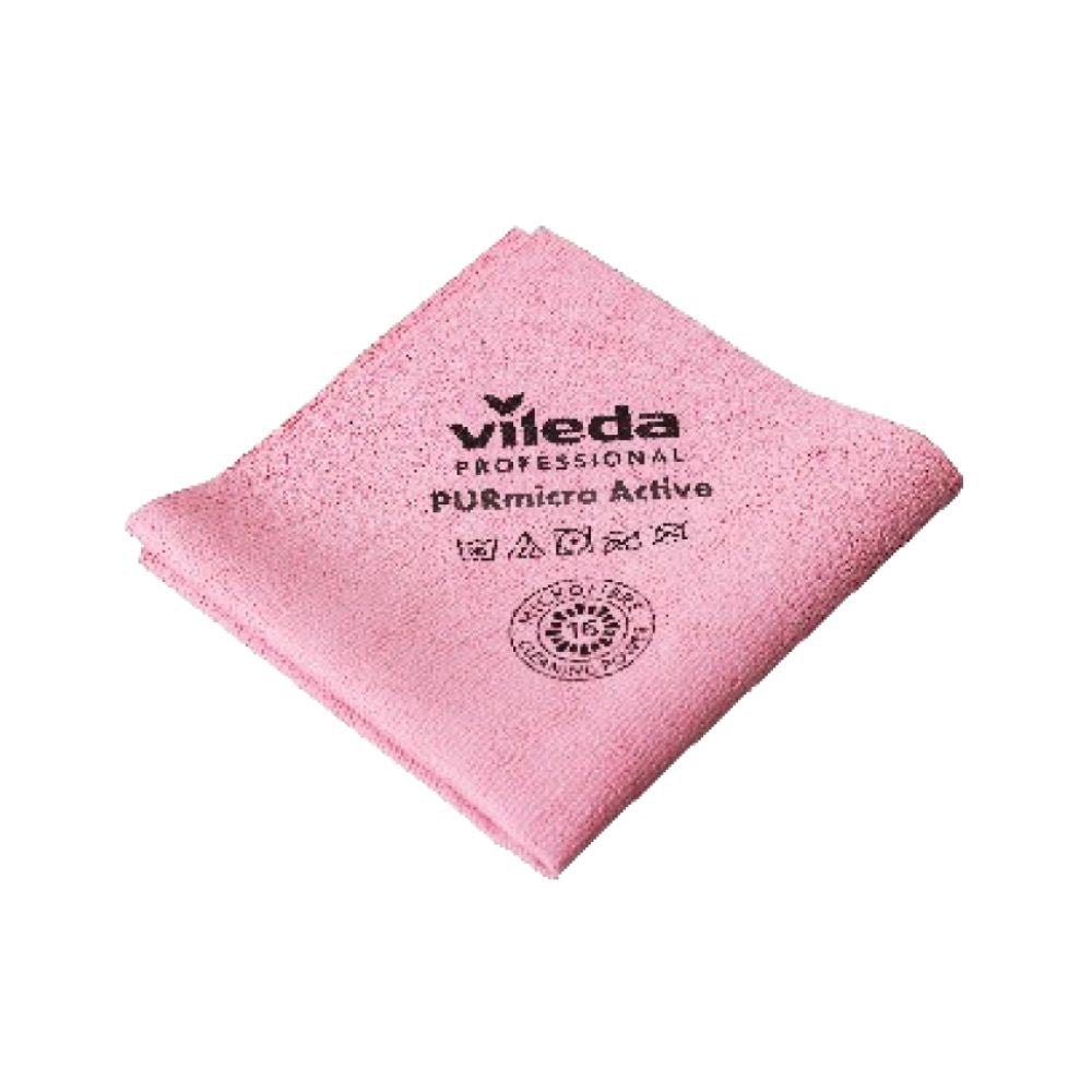 Le chiffon en microfibres PURmicro Active de Vileda GmbH Professional est un chiffon de nettoyage rose portant les symboles de recyclage et les consignes d'entretien. Légèrement plissé, il offre une texture propre et douce, idéale pour un nettoyage sans traces.