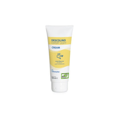 Een 100-ml tube Dr. Schumacher DESCOLIND EXPERT LIGHT CREAM handcrème van Dr. Schumacher GmbH, met witte dop en geel-blauw etiket, staat rechtop voor witte achtergrond - ideaal voor de gevoelige huid en hypoallergeen.