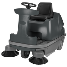 Balayeuse autoportée Numatic NU 12 TRS avec 2ème brosse latérale | Paquet (1 pièce)