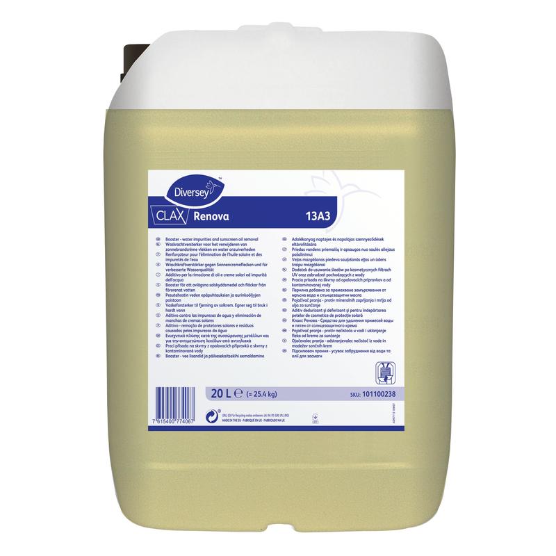 Un bidon de 20L de renforçateur de lavage Diversey Clax Renova 13A3 de Diversey Deutschland GmbH & Co. OHG, élimine les taches de crème solaire et améliore la qualité de l'eau ; bouchon blanc, étiquette bleue, liquide jaune clair à l'intérieur.