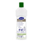 Een witte 500 ml fles Diversey R7 Pur-Eco Crème-Reiniger van Diversey Deutschland GmbH & Co. OHG met groene dop, meertalig geëtiketteerd en milieuvriendelijk voor harde, waterbestendige oppervlakken.