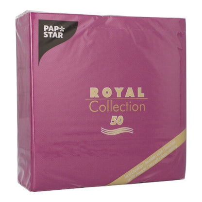 Een verpakking met 50 PAPSTAR servetten "ROYAL Collection" 1/4-vouw 40 x 40 cm in paars van PAPSTAR GmbH. De verpakking heeft gouden en witte letters en een driehoekig zwart etiket in de linkerbovenhoek.