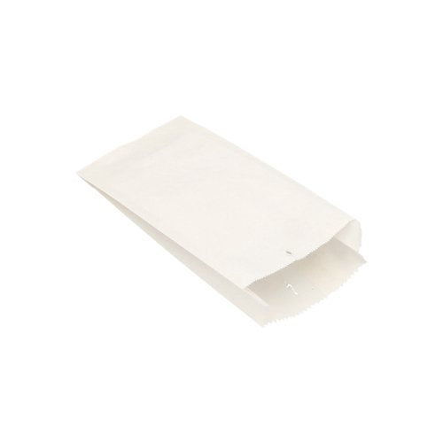 Un sac en papier plié blanc, rectangulaire PAPSTAR 1000 en cellulose de PAPSTAR GmbH est ouvert et vide sur une surface blanche, montrant son design simple et écologique.