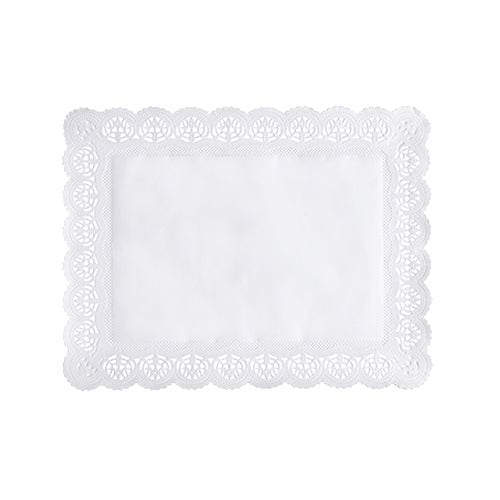 Les PAPSTAR 100 papiers de pointe carrés, blancs de PAPSTAR GmbH sont rectangulaires avec un bord ondulé de style dentelle et un centre solide sur un fond blanc simple.