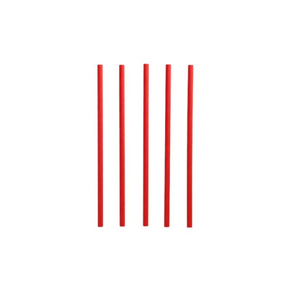 Vijf rode PAPSTAR Shake-strohalmen papier-drinkrietjes, bekend om hun milieuvriendelijkheid, zijn verticaal gerangschikt tegen een eenvoudige witte achtergrond.