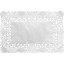 A 30x40 cm weißes Deko-Spitzenpapier von Duni GmbH mit filigranem Rand und glattem Zentrum aus hochwertigem Bastelpapier, Packung mit 250 Stück, präsentiert vor neutralem Hintergrund.