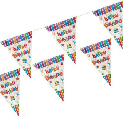 De vlaggenlijn waterdichte folie van PAPSTAR GmbH valt op door kleurrijke 'Happy Birthday'-vlaggen met taarten, ballonnen en gestreepte randen - perfect voor buitenactiviteiten. Onderdeel van de PAPSTAR vlaggenlijncollectie.