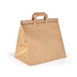Un BioPak Foldbag Large Brun Papier FSC 320x210x340 de Duni GmbH se tient droit sur fond blanc, avec deux poignées plates et un couvercle plié pour une forme de tente - des sacs en papier écologiques idéaux. L'emballage contient 250 pièces.