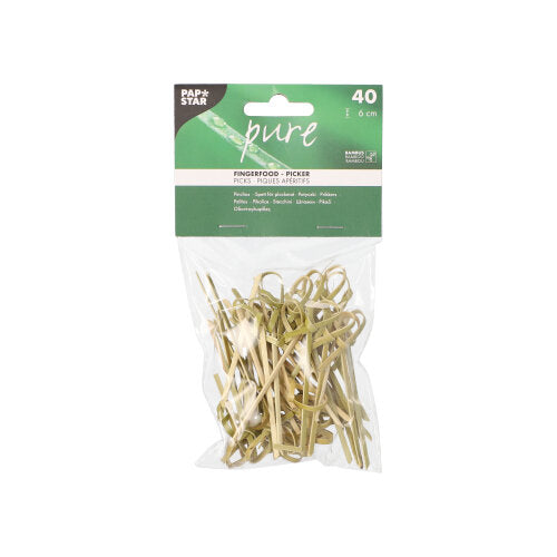 40 Stück PAPSTAR Fingerfoodspieße „pure“ 6 cm im Klarsichtbeutel der PAPSTAR GmbH mit grün-weißem Etikett – ideal zum stilvollen Servieren von Fingerfood.