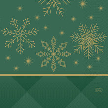 Die Duni GmbH Servietten 33x33 3lagig 1/4 Rhombus grün haben einen grünen Hintergrund mit goldenen Schneeflocken, Sternen, geometrischen Akzenten, einer horizontalen goldenen Linie und einem ovalen Duni-Logo - ideal für festlich gedeckte Tische. Packung: 250 Stück.