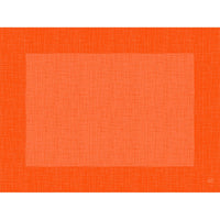 Une image rectangulaire composée de lignes entrecroisées, avec un bord orange plus foncé et un centre orange plus clair : voilà ce qui caractérise les élégants sets de table bio Dunicel 30x40 Linnea sun orange de la société Duni GmbH : des sets de table biodégradables de grande qualité (100 pièces).