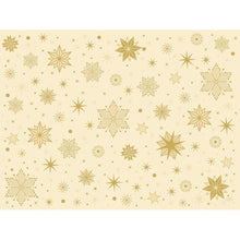 De Duni GmbH papieren placemats 30x40cm Stargazing crème hebben een beige achtergrond met gouden sterren en sneeuwvlokken in verschillende groottes en stijlen, gelijkmatig verspreid voor een hemels ontwerp. Verpakking met 250 stuks.