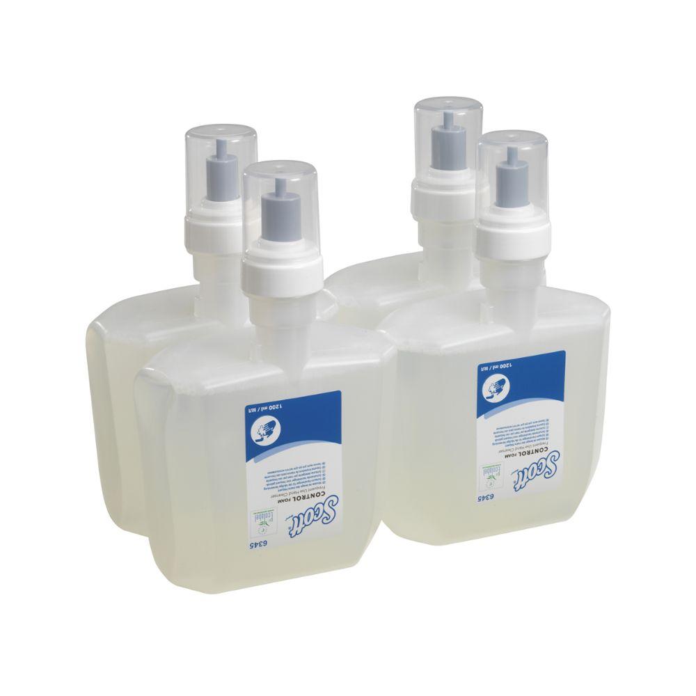 Vier Scott® Control™ Schuim-handreiniger patronen van Kimberly-Clark GmbH zijn in een verpakking samengevoegd, elk met een duidelijk ontwerp en een veilige sluiting om effectieve handhygiëneprotocollen te ondersteunen. (De verpakking bevat 4 stuks.).