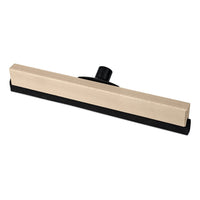 La raclette Nölle Profi Brush Power Stick en bois avec double lèvre en mousse, fabriquée par Nölle Profi Brush Bürsten- & Pinseltechnik e.K., se caractérise par une forme rectangulaire, un manche en bois clair, une double lèvre en mousse et un embout en plastique noir au niveau des poignées.