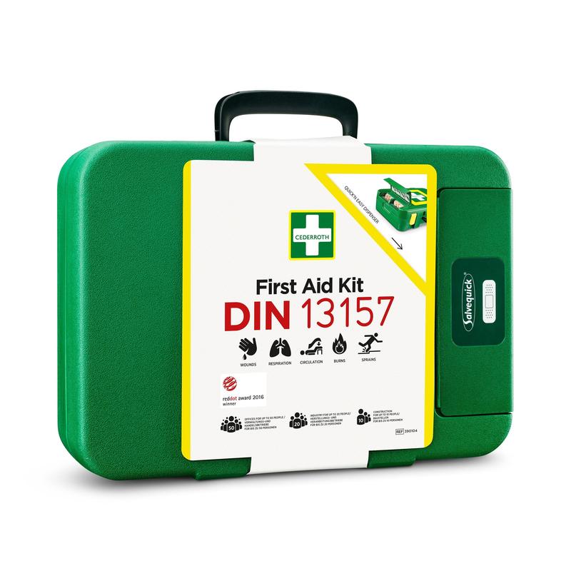 Der grüne Erste-Hilfe-Kasten DIN | Packung (1 Stück) aus Kunststoff von Orkla Wound Care AB hat ein weißes Etikett mit der Aufschrift "First Aid Kit DIN 13157", ikonischen Symbolen und ist eine unverzichtbare Notfall-Ausrüstung.