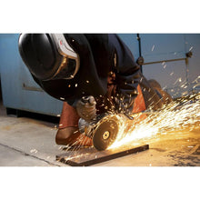 Disque abrasif 3M™ Cubitron™ 3 Cut and Grind, 47563, 36+, T27, 150 mm x 3,2 mm x 22,23 mm, EN, 10/paquet, 20 pièces/UE | Paquet (10 pièces)