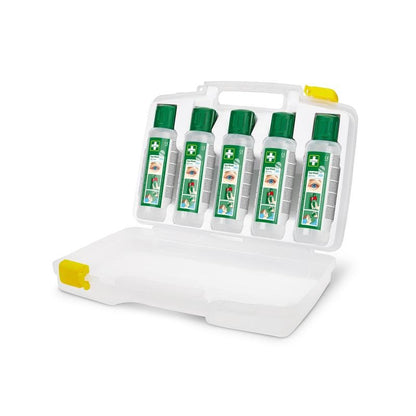 De Orkla Wound Care AB Cederroth Oogspoeling (5x500ml) in draagbare etui (REF 7255 vervangen) wordt geleverd in een witte kunststof koffer met vijf doorzichtige flessen, elk voorzien van een groene dop en een oogverzorgingsetiket - ideaal voor elke werkomgeving.