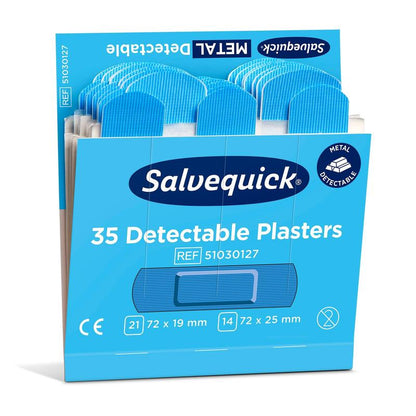 Een geopende doos Orkla Wound Care AB Blauwe detecteerbare pleister (35 stuks/mijn, 6-pack) toont blauwe metaal-detecteerbare pleisters, ideaal voor de voedingsindustrie, met duidelijk gelabelde maat- en hoeveelheidsinformatie.