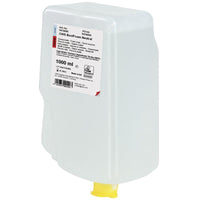 Un flacon rectangulaire en plastique transparent, muni d'un bec verseur jaune, contient la mousse de savon CWS BestFoam Neutral. L'étiquette blanche portant la mention « CWS BestFoam 1000 ml » indique qu'il s'agit d'une formule douce destinée à l'hygiène quotidienne des mains.
