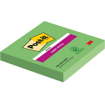 Een Post-it® Super Sticky Notes blok (76 mm x 76 mm, 90 vel), vervaardigd door 3M Deutschland GmbH, is in groen afgebeeld. Het etiket toont het merkelogo, "Super Sticky", een recyclingsymbool en de opmerking dat het voor 100% uit PEFC-gecertificeerd materiaal bestaat.