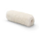 Die Nölle Profi Brush Malerwalze Lammfell Florhöhe 20 mm von Nölle Profi Brush Bürsten- & Pinseltechnik e.K., eine weiße zylindrische Walze aus flauschigem Material, liegt auf der Seite vor einem schlichten weißen Hintergrund - ideal für den professionellen Anstrich.