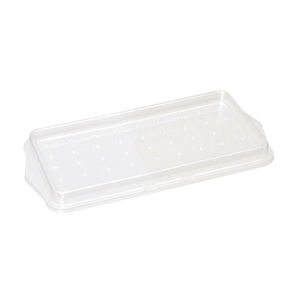 Het TASKI voorbereidingszeef voor mopboxen van Diversey Deutschland GmbH & Co. OHG is een doorzichtige, rechthoekige kunststofdeksel met gelijkmatig verdeelde kleine gaatjes, die dient om mopboxen af te dekken tijdens het reinigingsproces.