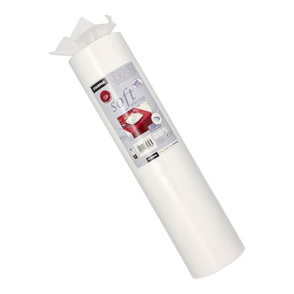 Een witte rol Starpak tafelloper, stofachtig vlies „soft selection“ (24 m x 40 cm), toont merknamen en productlabel met een rood tafelkleed, enkele bladeren zijn bovenaan licht uitgetrokken.
