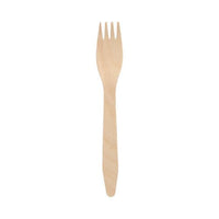 Een PAPSTAR Vork van FSC®-hout „pure“, milieuvriendelijk (16,5 cm), van PAPSTAR GmbH staat in het midden op een witte achtergrond.