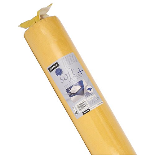 Une nappe Starpak enroulée, ressemblant à du tissu, non-tissé "soft selection plus" avec une étiquette de produit avec la marque Starpak, un mode d'emploi et une photo offrant un confort similaire à un surmatelas ressemblant à du tissu.