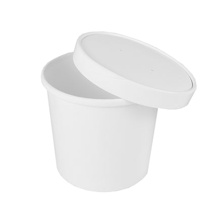 Een Starpak 50 soepbeker karton "To Go" rond wit voedselcontainer van Starpak met bijpassend, los deksel, milieuvriendelijk en leeg, staat voor een witte achtergrond – ideaal voor maaltijden om mee te nemen.