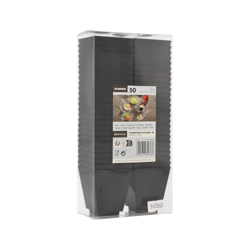 Les PAPSTAR 50 coupelles pour fingerfood, PS noires de la PAPSTAR GmbH sont livrées empilées dans un emballage transparent en polystyrène avec une étiquette frontale contenant des informations sur le produit et des images de plantes – parfaites pour le jardinage ou une utilisation élégante lors de fêtes et d'événements.