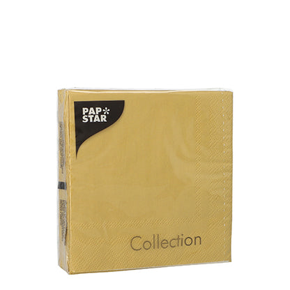 Un paquet scellé de 20 serviettes PAPSTAR (25x25 cm, 3 plis, 1/4 pli) de la société PAPSTAR est debout devant un fond blanc - idéal pour une décoration de table élégante.