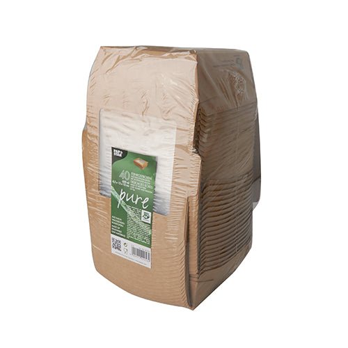 Een verzegelde verpakking met 40 PAPSTAR fijnkostbox rechthoekig, bruin met zichtvenster (650 ml), "100% Fair" van PAPSTAR GmbH. Rechthoekige, geribbelde wegwerpschalen van helder kunststof - milieuvriendelijke wegwerpverpakkingen met productetiket.
