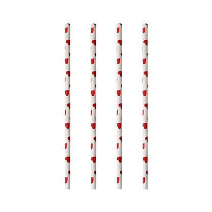 Quatre PAPSTAR 100 pailles en papier de PAPSTAR GmbH avec de petits cœurs rouges sont disposées verticalement en ligne sur un fond blanc, montrant le design durable de la marque.