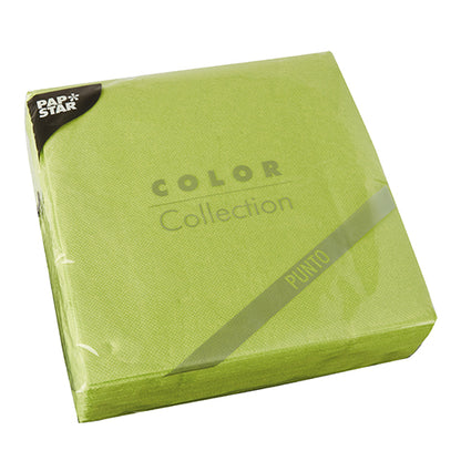 Een verzegelde verpakking met 30 PAPSTAR-servetten, 2-laags „PUNTO“ (38 x 38 cm, 1/4-vouw) van de PAPSTAR GmbH, met stippenpatroon en verpakt in transparante folie.