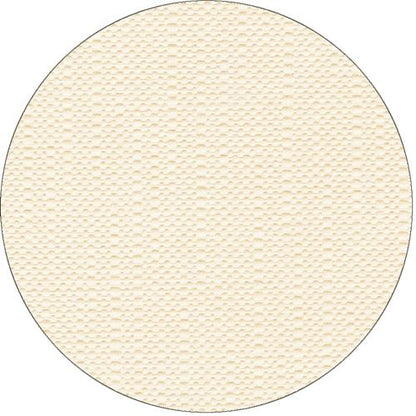 Een plat, rond, crèmekleurig object met een gestructureerd, bobbelig oppervlak lijkt op het PAPSTAR tafellaken "ROYAL Collection" champagne (25 m x 1,18 m) van de PAPSTAR GmbH. De achtergrond is effen wit.
