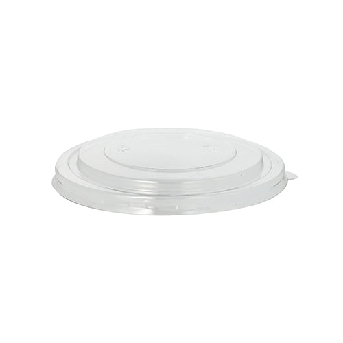 Le couvercle Starpak 50 pour saladiers, rond, clair, 2 cm de hauteur, PET est un couvercle en plastique clair et plat avec un centre légèrement surélevé et une petite languette pour un retrait facile, adapté aux bols à salade ronds.