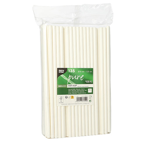 Een transparante kunststofverpakking bevat 135 PAPSTAR shake-rietjes papier (Ø 8 mm, 25 cm) van de PAPSTAR GmbH. Het groen-witte etiket is voorzien van milieusymbolen, productinformatie en een barcode.