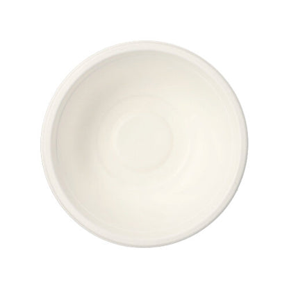 Un simple bol rond blanc « PAPSTAR 12 bols, canne à sucre 'pure' » de la PAPSTAR GmbH est visible de dessus sur un fond blanc et rappelle la vaisselle jetable écologique.