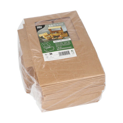 Une pile de boîtes à cupcakes carrées de 25 PAPSTAR 10 cm avec fenêtre en PLA, de PAPSTAR GmbH, biodégradables et emballées dans du film plastique, avec une étiquette sur la fenêtre contenant des informations sur le produit et une image d'application.