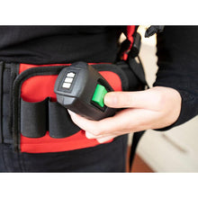 Aspirateur dorsal à batterie Numatic RSB150NX/1, graphite, jeu d'accessoires AA30E | Paquet (1 pièce)