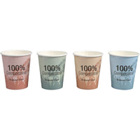 Vier pastelkleurige, composteerbare koffiemokken „Dandelion“ van Abena Re-Seller GmbH, met een milieuvriendelijk ontwerp en de opdruk „100% Compostable Because I Care!“, zorgen voor stijlvol en duurzaam genot.