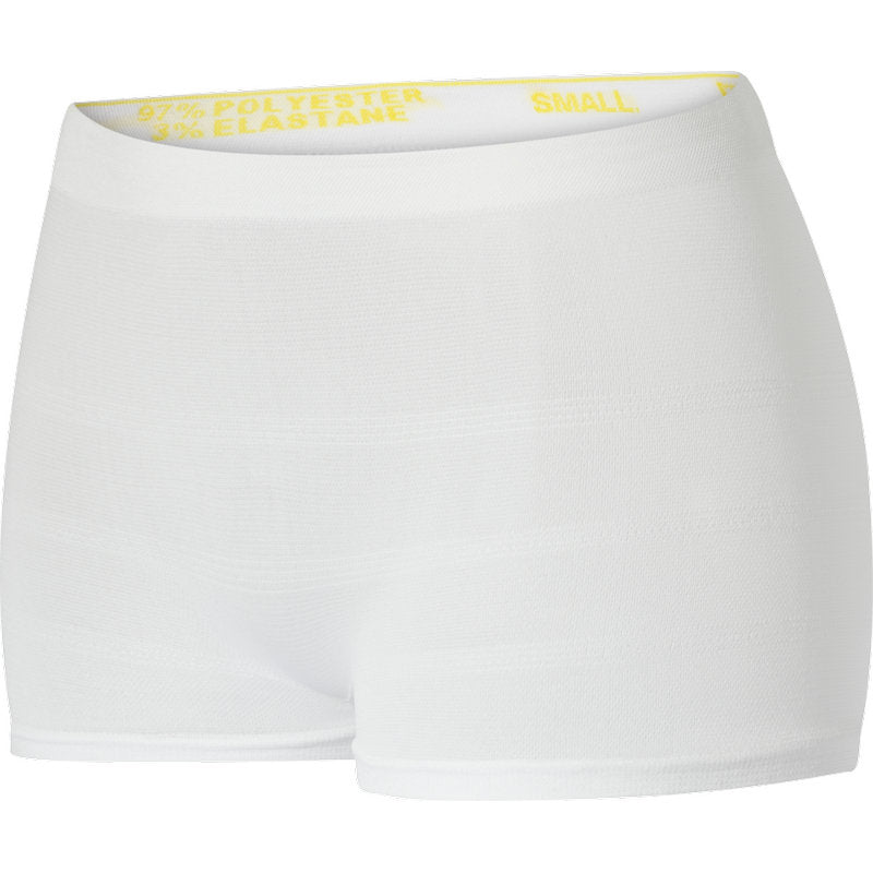Een paar naadloze witte fixatiebroeken ABENA Fix, Pants, Super van Abena Re-Seller GmbH met een geel taillelabel dat de maat "SMALL" en de materiaalcompositie "97% Polyester, 3% Elastaan" aangeeft.