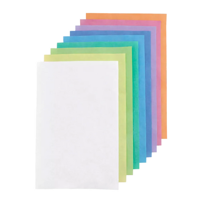 Een stapel van tien AMPri Dental Kreppauflage Tray-filterpapier-bladen in de kleuren wit, roze, blauw, groen en oranje van AMPri Handelsgesellschaft mbH. De bladen zijn in een licht waaiervormig patroon gerangschikt.