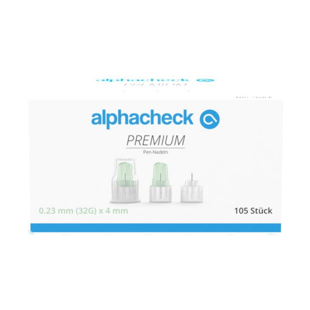 Une boîte blanche avec l'inscription « Alphacheck PREMIUM aiguilles pour stylo, différentes tailles » dans un design vert-bleu, conçue pour minimiser la douleur lors de l'administration d'insuline. Elle contient 105 pièces de dimensions 0,23 mm (32G) x 4 mm. Sur le devant, trois aiguilles pour stylo de Berger Med GmbH sont illustrées.