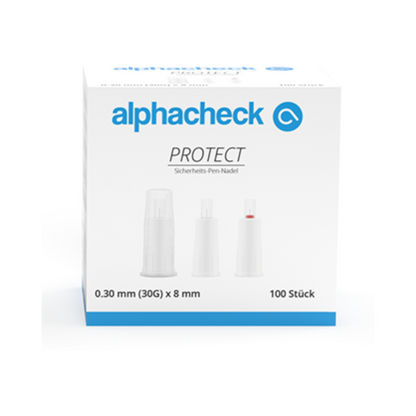 Een witte doos met blauwe tekst met de tekst "Alphacheck PROTECT veiligheids-pennaalden, verschillende maten" en "Veiligheids-pennaald". De doos, bedoeld voor insuline-injecties, bevat 100 stuks 0,30 mm (30G) x 8 mm veiligheids-pennaalden. Op de voorkant van de doos zijn drie veiligheids-pennaalden in verschillende montagefasen afgebeeld. Merknaam: Berger Med GmbH