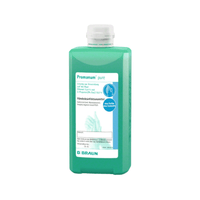 Dat B. Braun Promanum® pure handdesinfectiemiddelen van de B. Braun Deutschland GmbH & Co. KG is een groene fles van 500 ml met een huidvriendelijk, op alcohol gebaseerd handdesinfectiemiddel, voorzien van een etiket met productgegevens en een afbeelding van handen, evenals een witte dop.