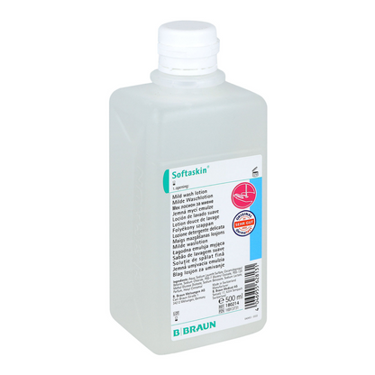 Une bouteille en plastique de 500 ml B. Braun Softaskin® Waschlotion a un bouchon blanc et une étiquette avec des informations sur le produit en plusieurs langues. Le logo B. Braun et le symbole « Barrier Effect » sont bien visibles, garantissant l'absence de microplastiques et le respect de l'environnement de la bouteille. La marque est B. Braun Deutschland GmbH & Co. KG.