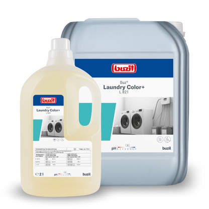 Afgebeeld zijn twee containers met Buzil Buz® vloeibaar wasmiddel. De grotere grijze container draagt de opdruk „Laundry Color+ L 821“ van BUZIL-WERK Wagner GmbH & Co. KG en is bedoeld voor bonte en fijne was, terwijl de kleinere beige container textielverzorging biedt. Op beide containers staan wasmachines en productinformatie op de etiketten vermeld.